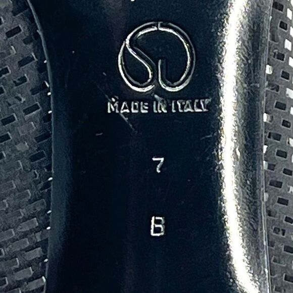 St. John Black Satin Paillettes Made in Italy Pointed Toe Narrow Heel Pumps 7B - Picture 8 of 13